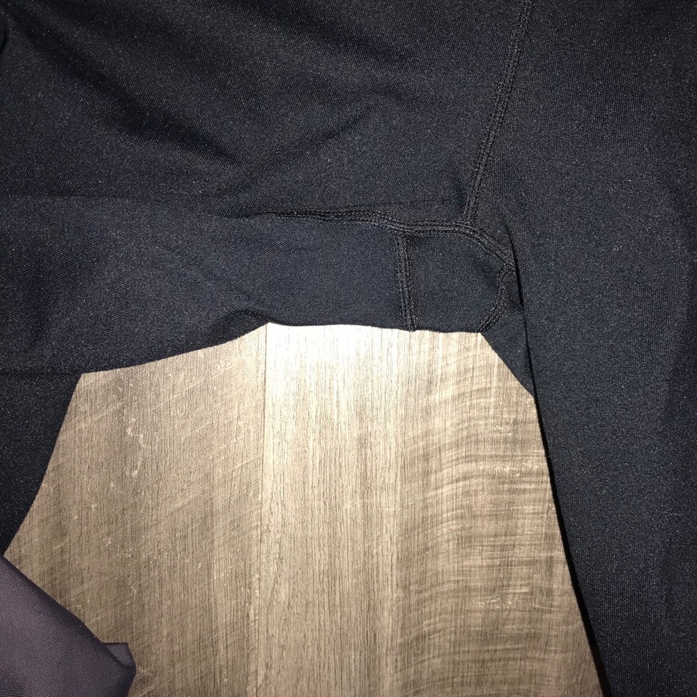 FABLETICS LEGGINGS - Picture 3 of 4